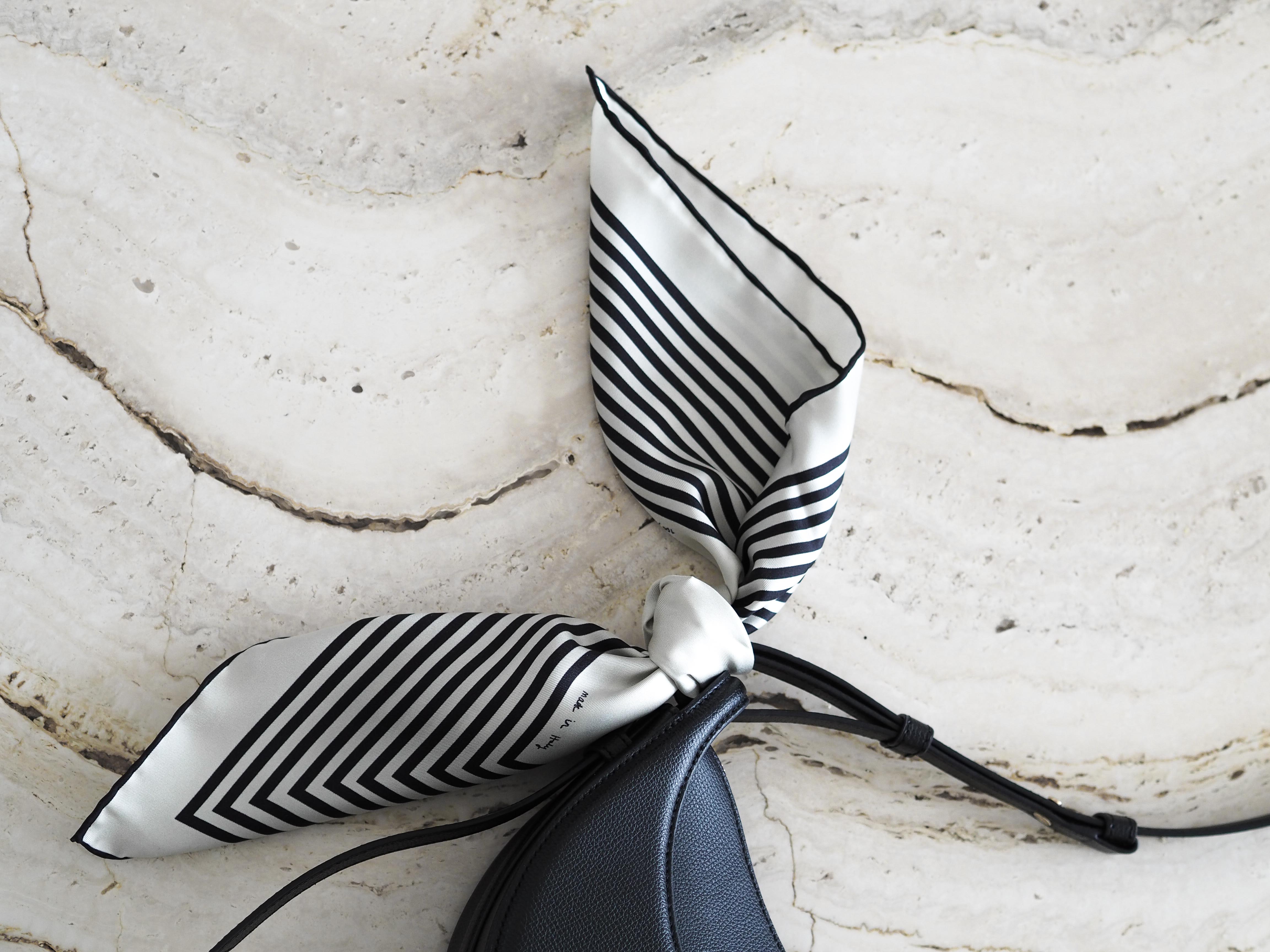 lotta-ludwigson-audrey-silk-foulard-48x48cm-seidentuch image 2
