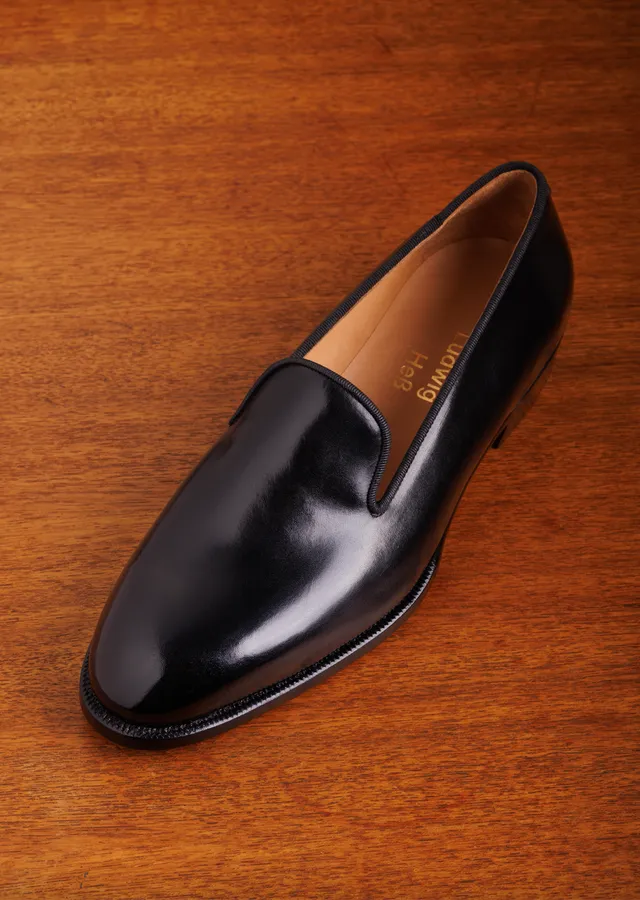klh-slipper-in-schwarz-wholecut-leder-smoking-slipper image 1