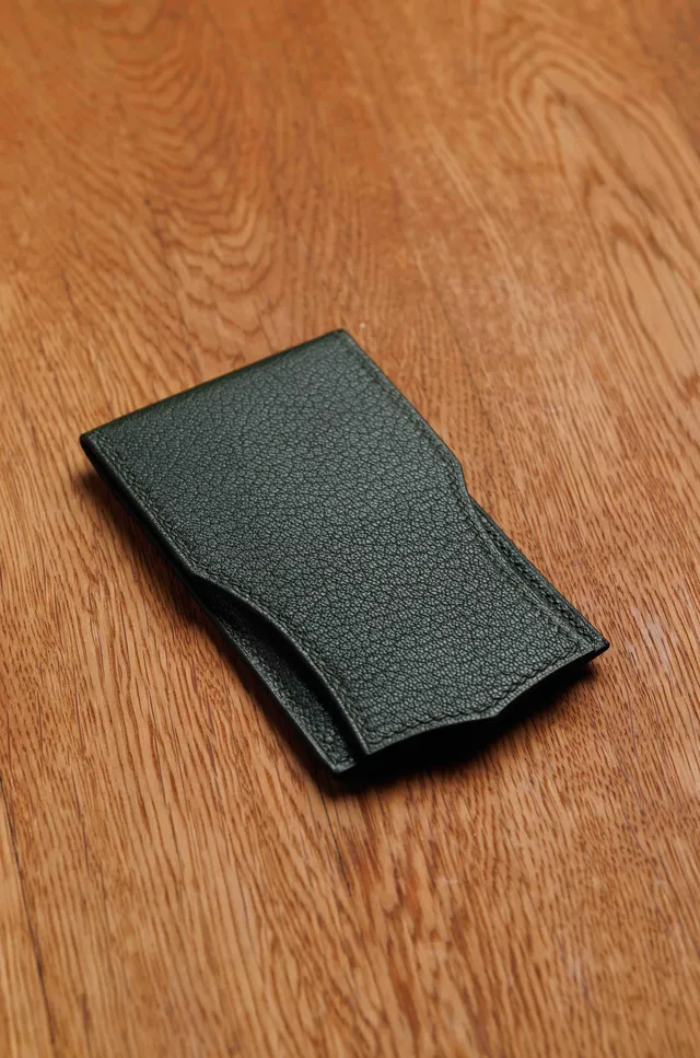 klh-2-in-1-cardholder-und-schuhl-ffel-aus-ziegenleder-schattengr-n image 1
