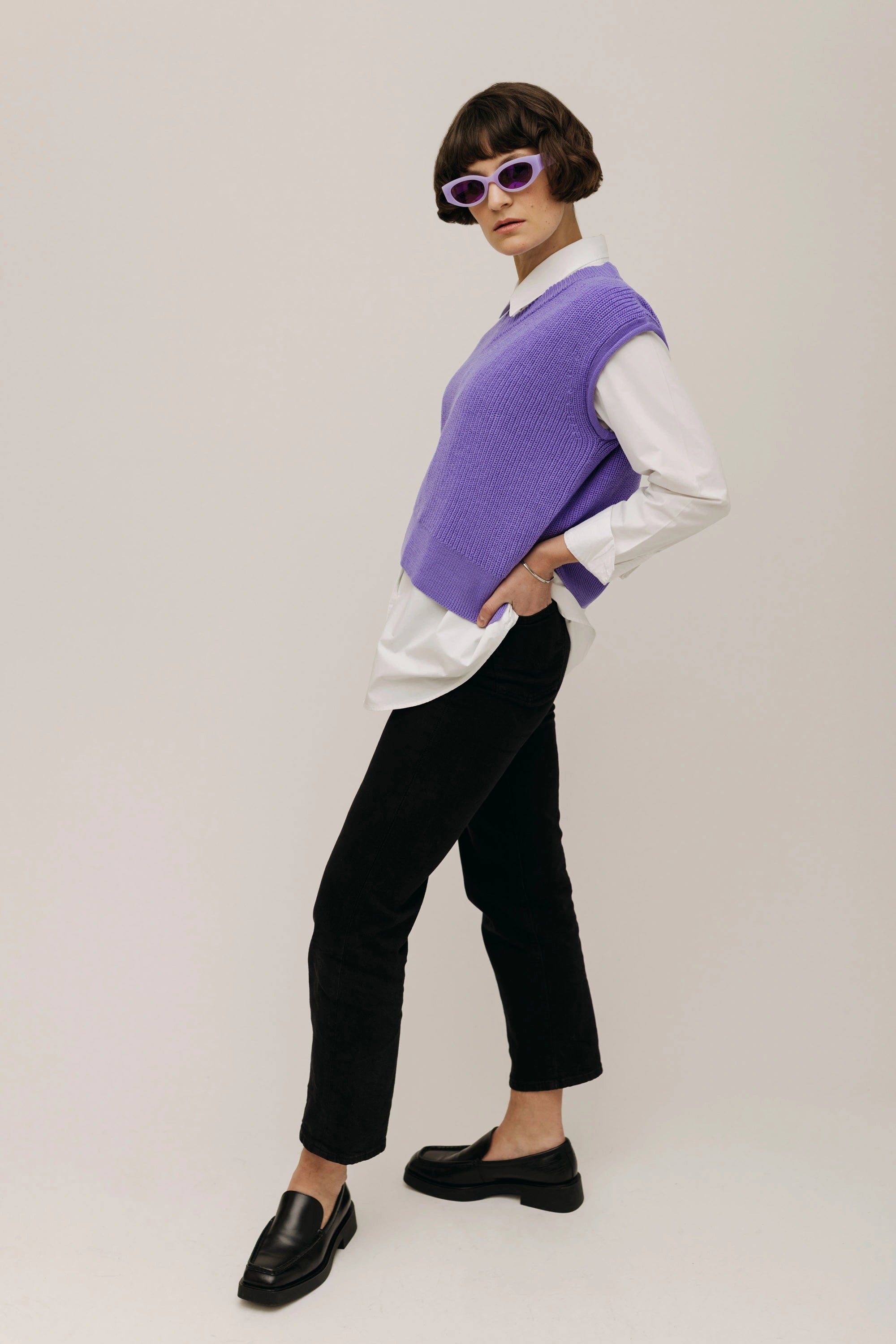 lotta-ludwigson-svea-sweater-vest-bright-lavender image 2