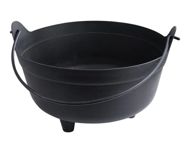 p-tit-clown-hexenkessel-schwarz-34-cm-deko-kessel-aus-hart-pvc image 1