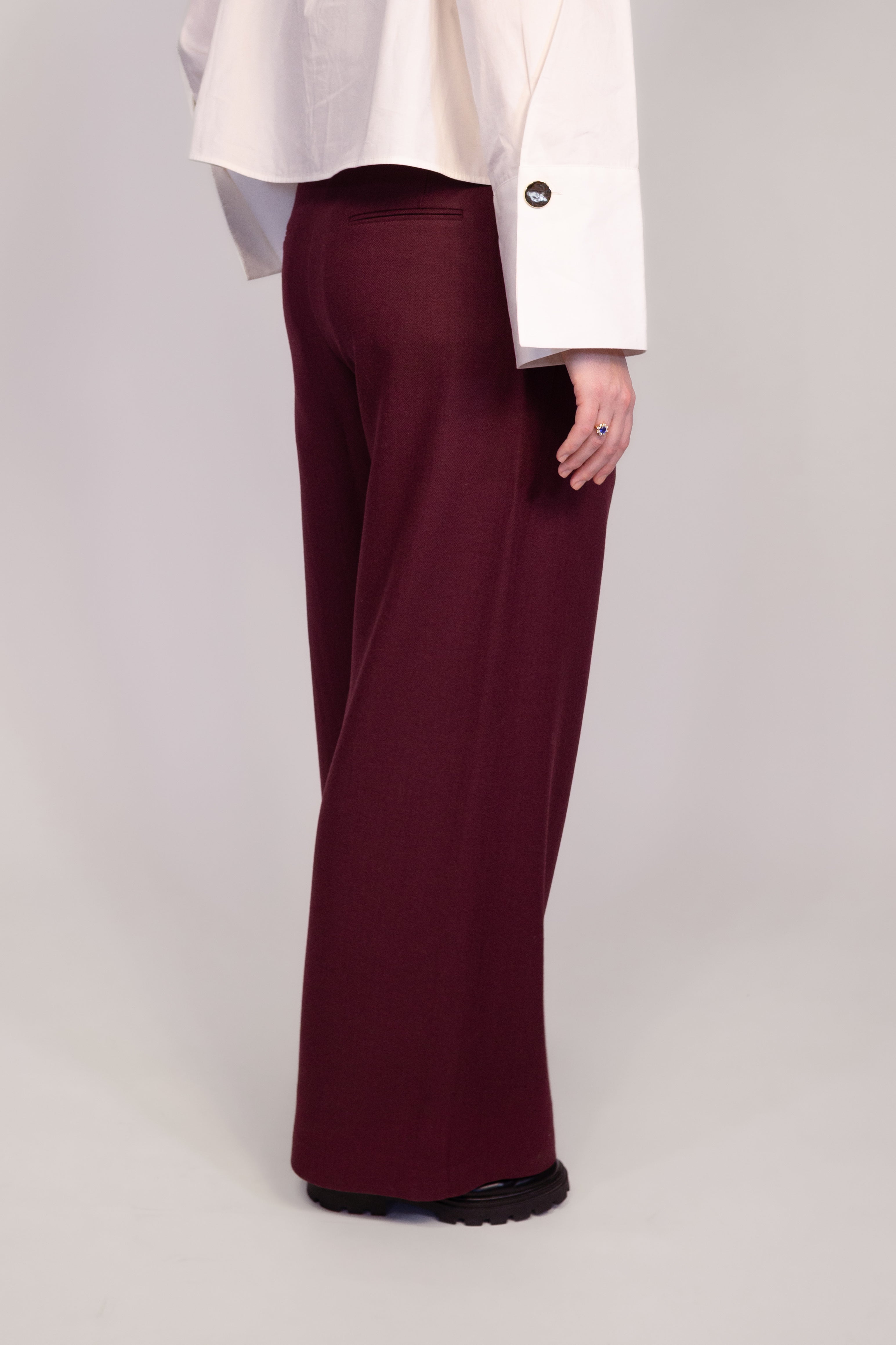 lotta-ludwigson-alva-pants-deep-burgundy-herringbone image 3