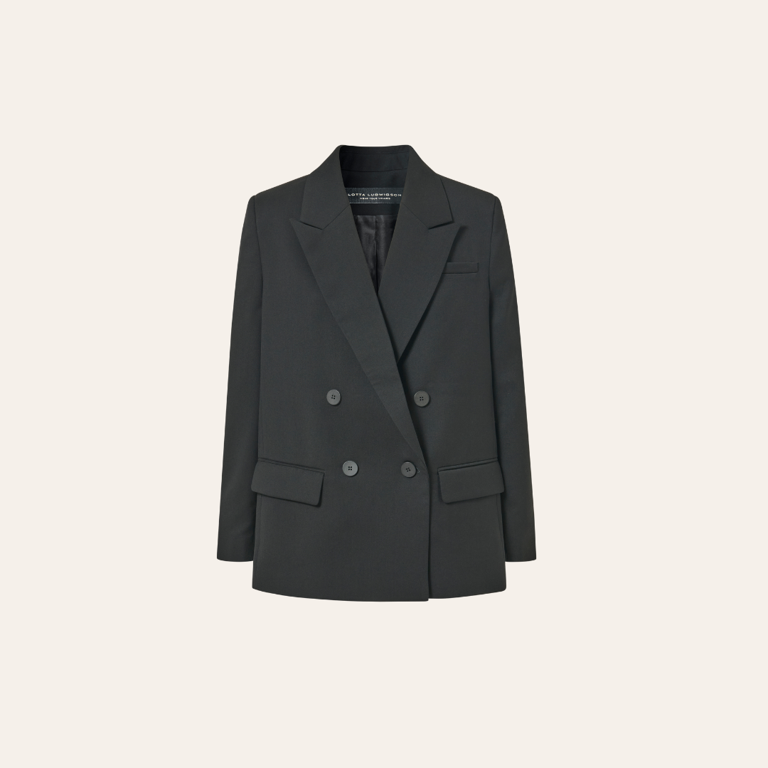 lotta-ludwigson-alva-blazer-tuxedo-black-oversize-woll-blazer image 2
