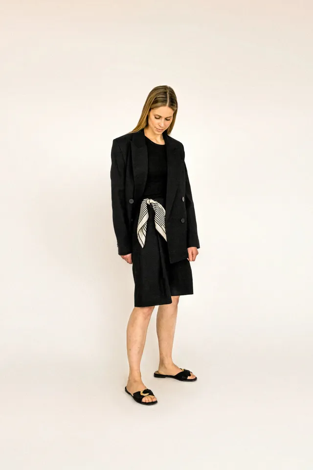 lotta-ludwigson-alva-shorts-tuxedo-black image 1