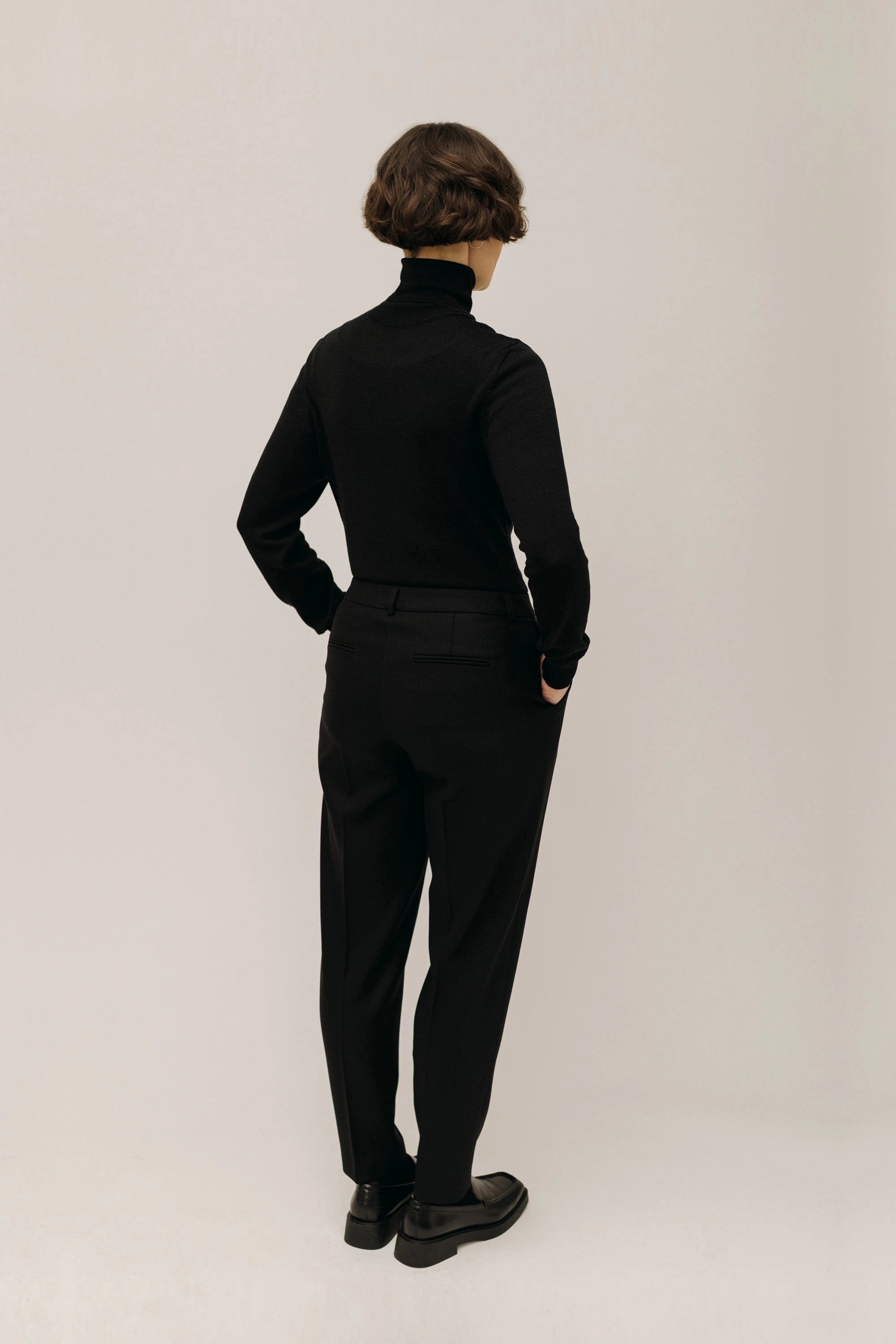 lotta-ludwigson-lotta-pants-mystic-black image 3