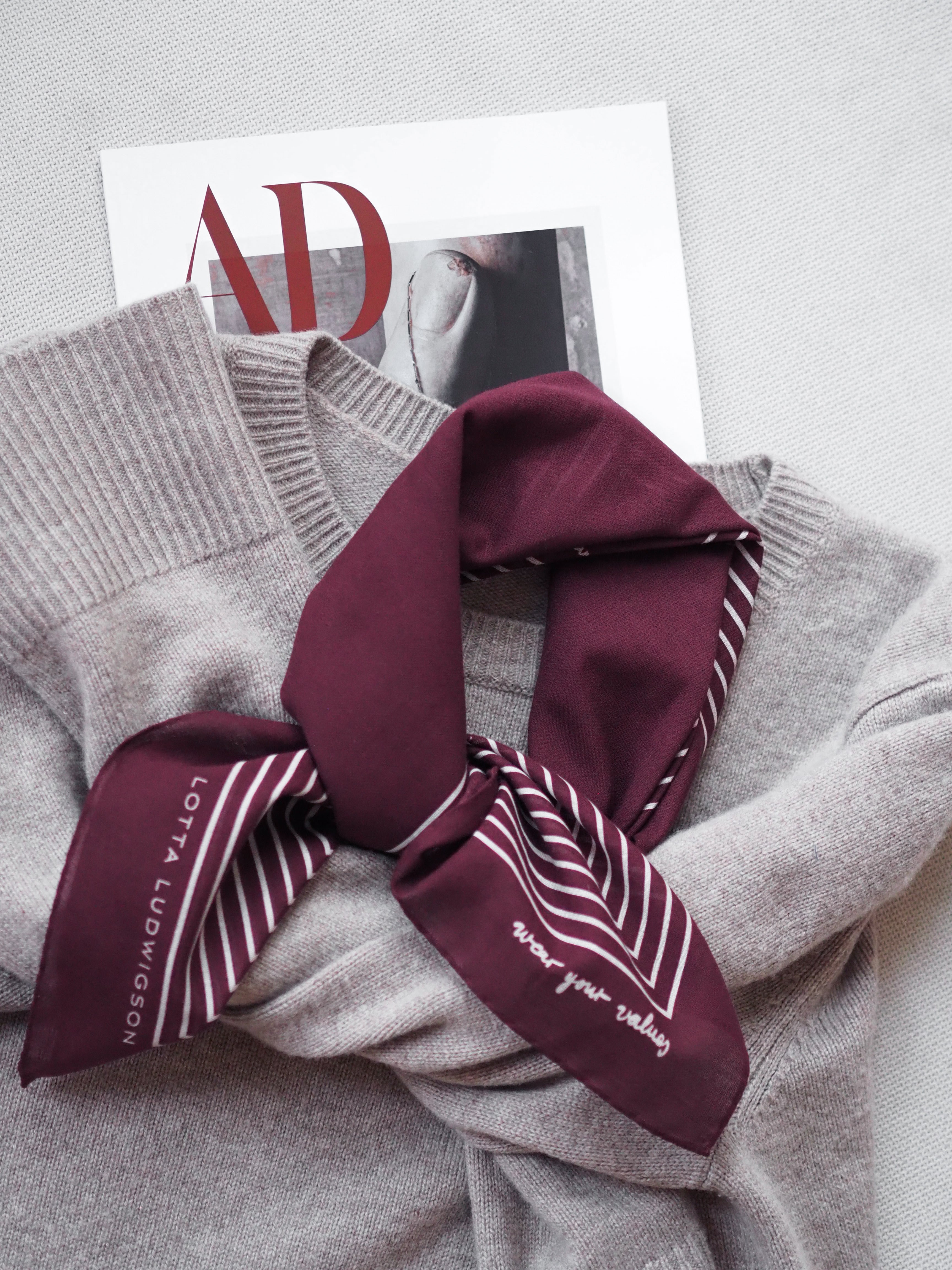 lotta-ludwigson-striped-cotton-scarf-dark-burgundy-70x70cm-baumwolltuch image 1