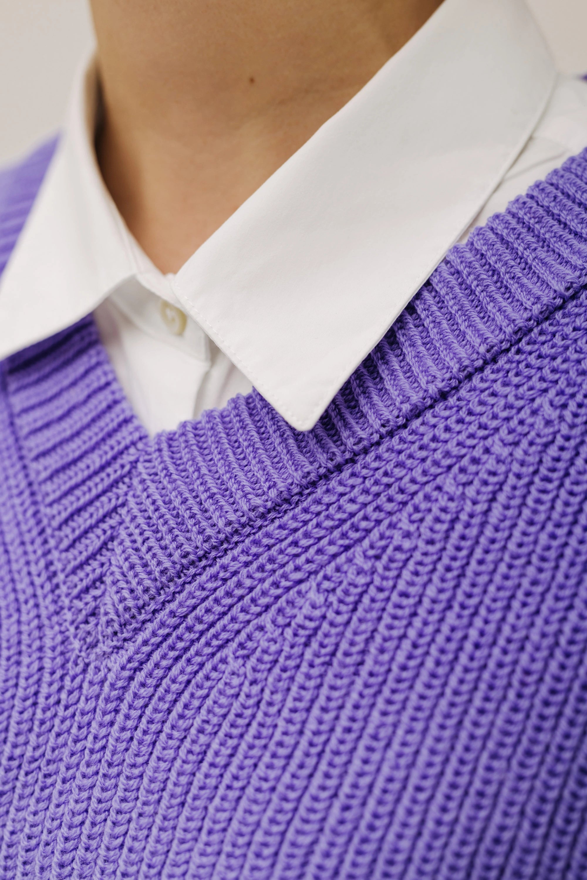 lotta-ludwigson-svea-sweater-vest-bright-lavender image 4