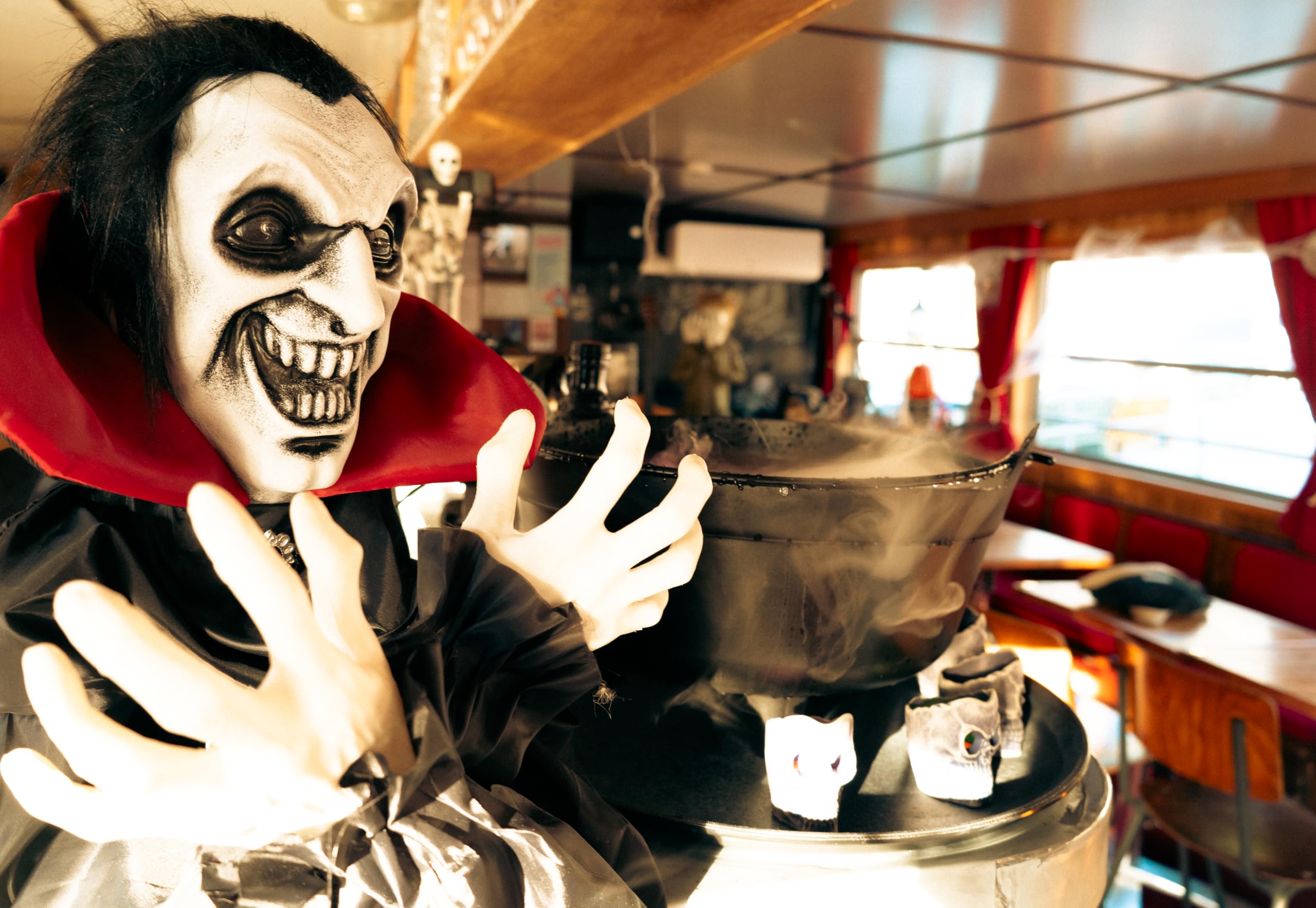 ptit-clown-24093-springender-halloween-vampir-automat-40-cm-mit-sound-und-licht image 4