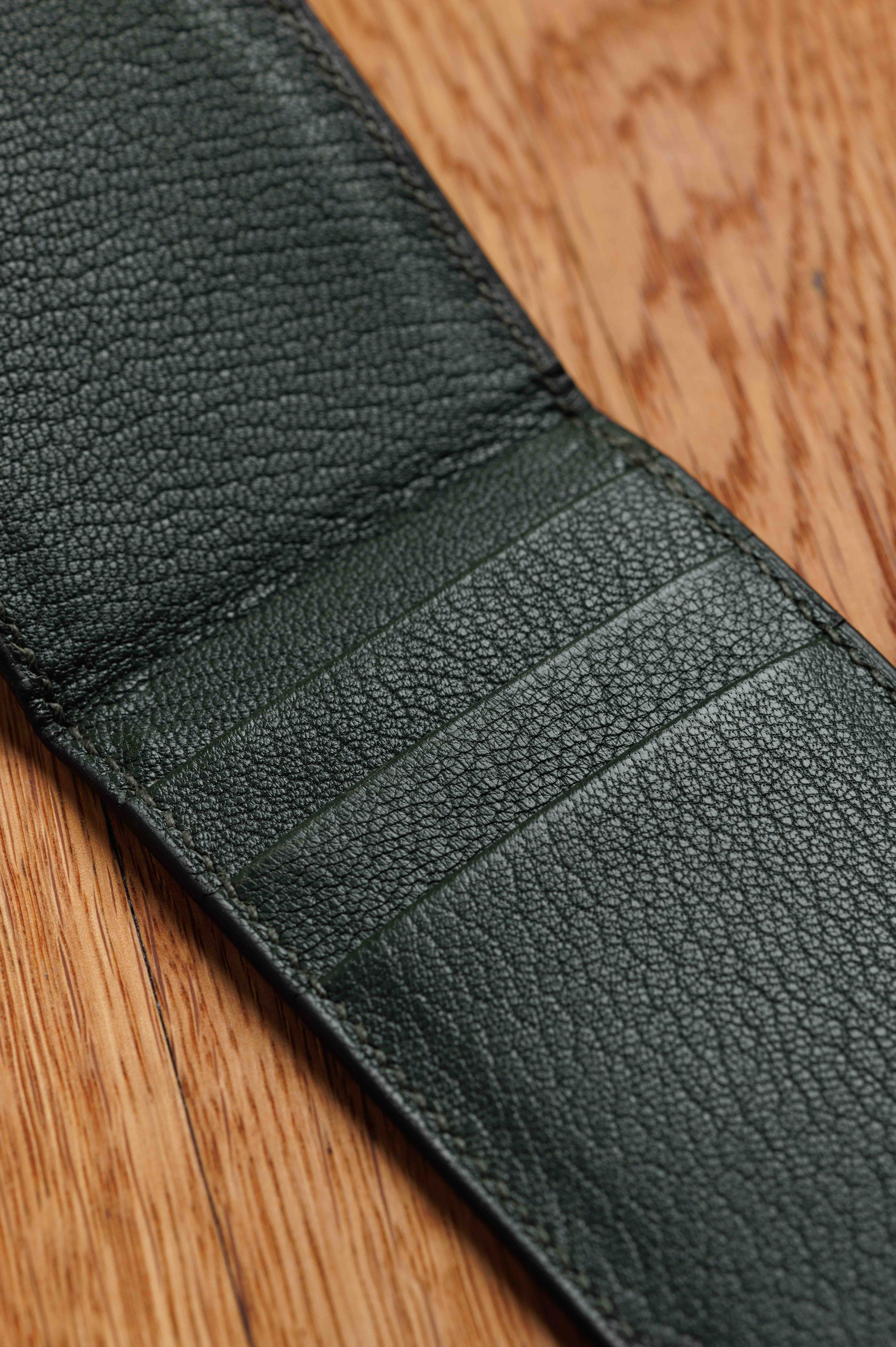 klh-2-in-1-cardholder-und-schuhl-ffel-aus-ziegenleder-schattengr-n image 2