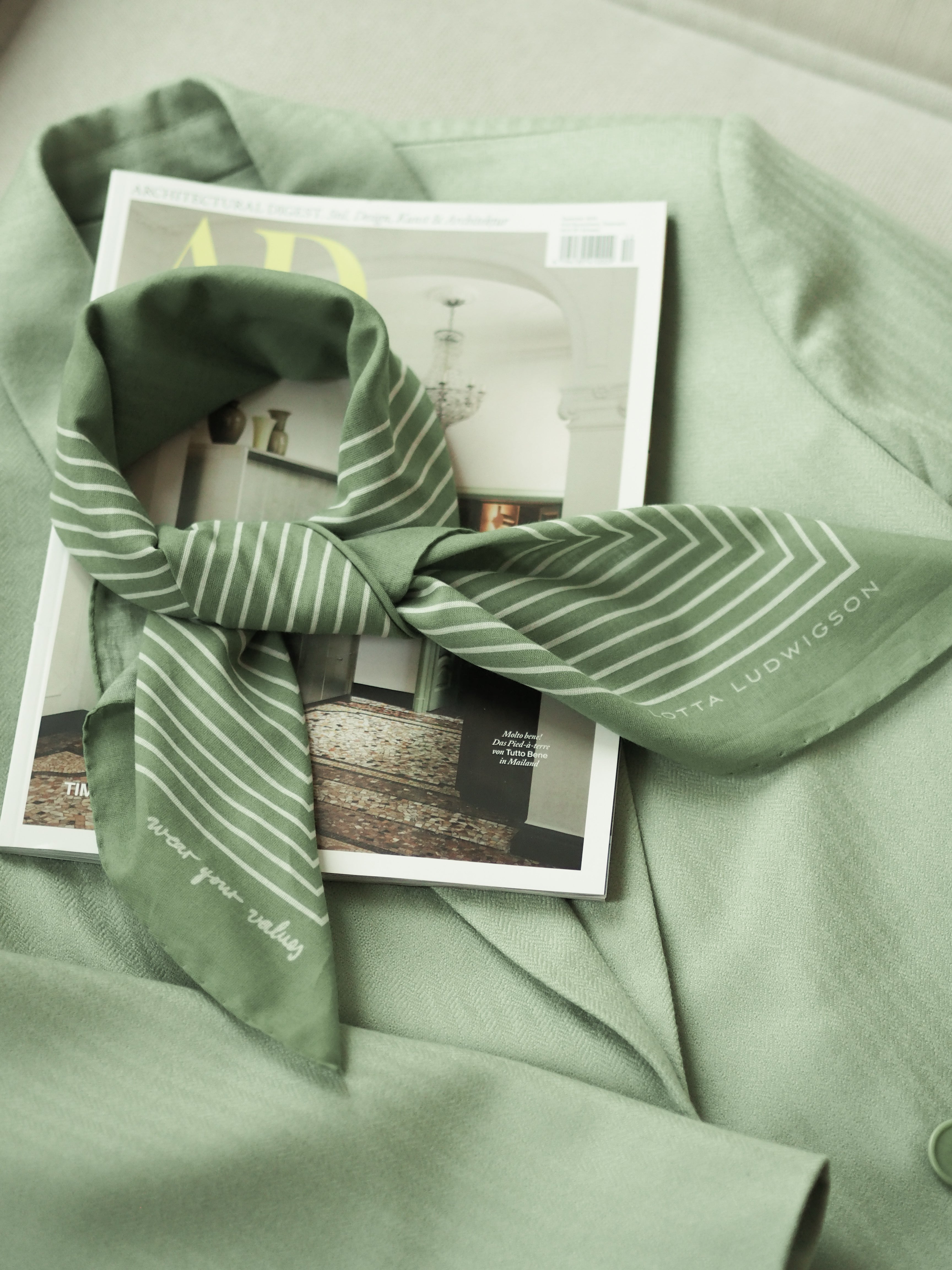 lotta-ludwigson-striped-cotton-scarf-baumwolltuch-sage-green-70x70cm image 1