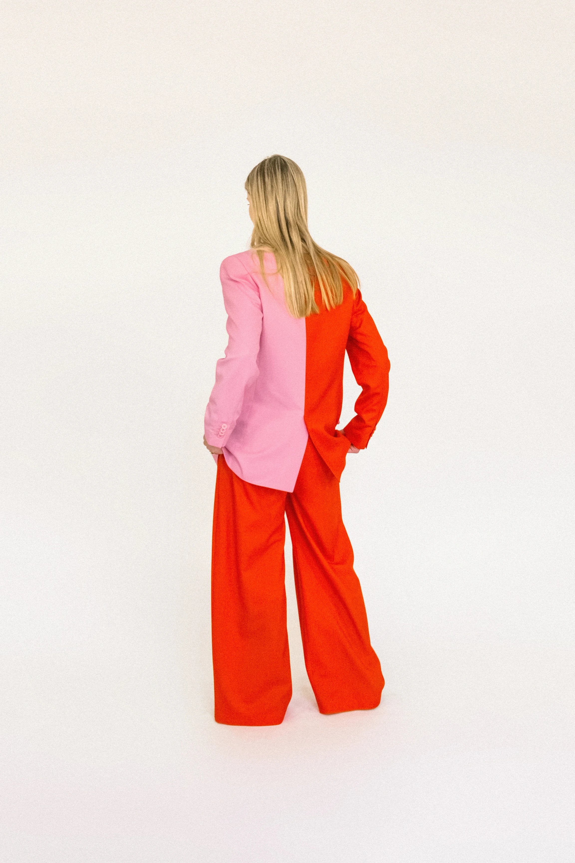 lotta-ludwigson-alva-hose-tangerine-red-wide-leg-high-waist-wolle image 5
