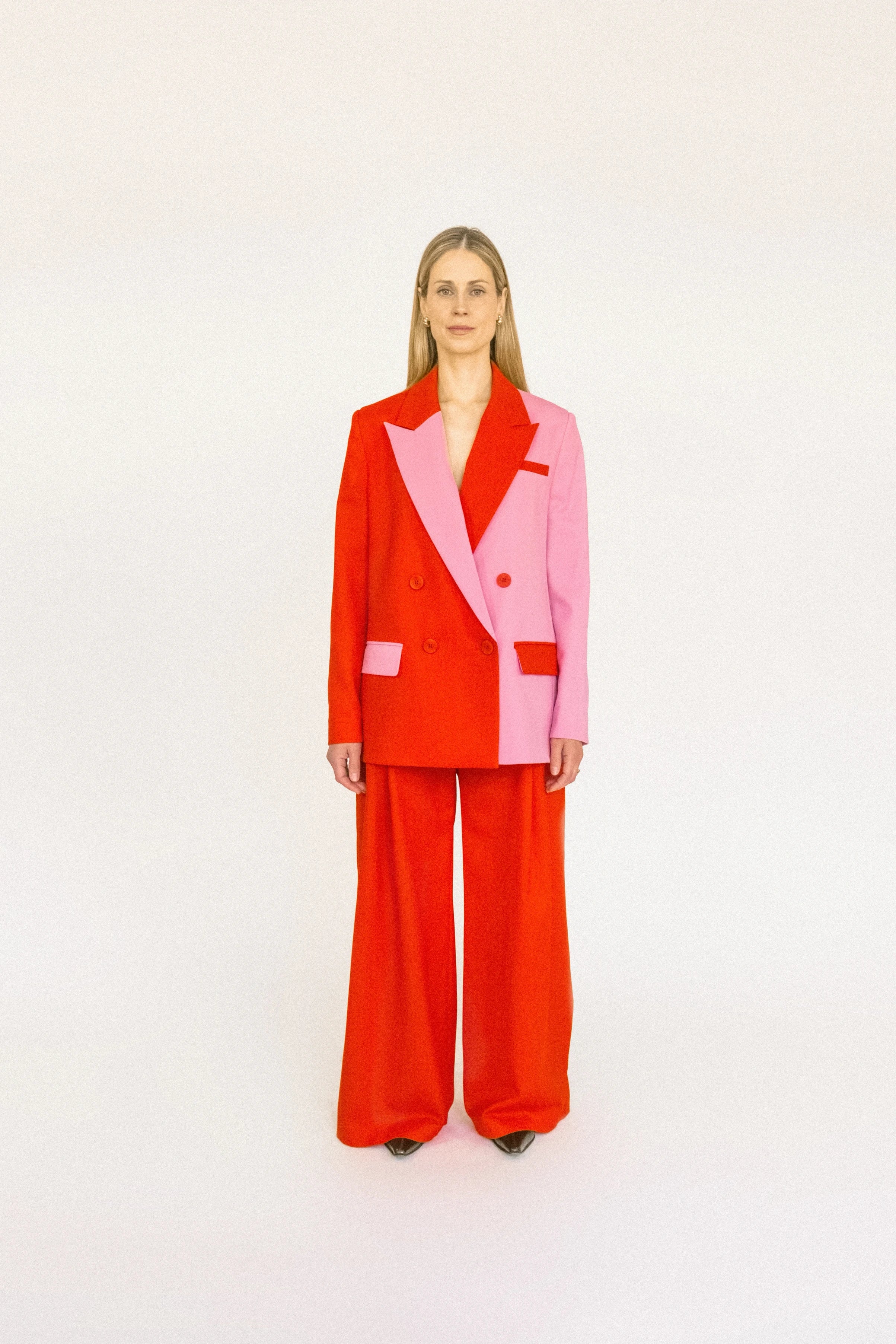 lotta-ludwigson-alva-blazer-color-block-pink-red-limited-edition image 6