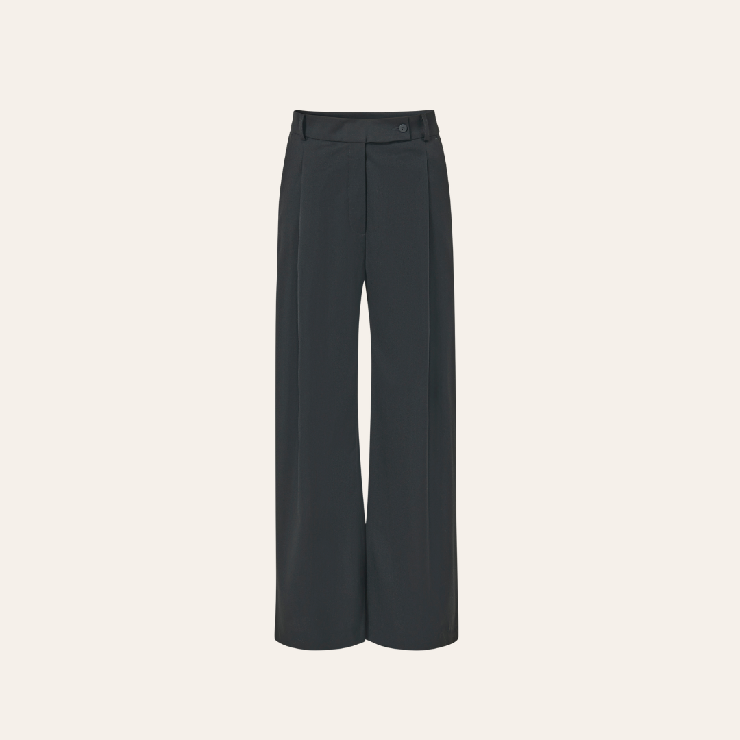 lotta-ludwigson-alva-hose-tuxedo-black image 2