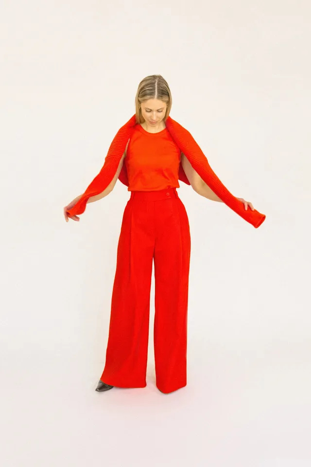 lotta-ludwigson-alva-hose-tangerine-red-wide-leg-high-waist-wolle image 1