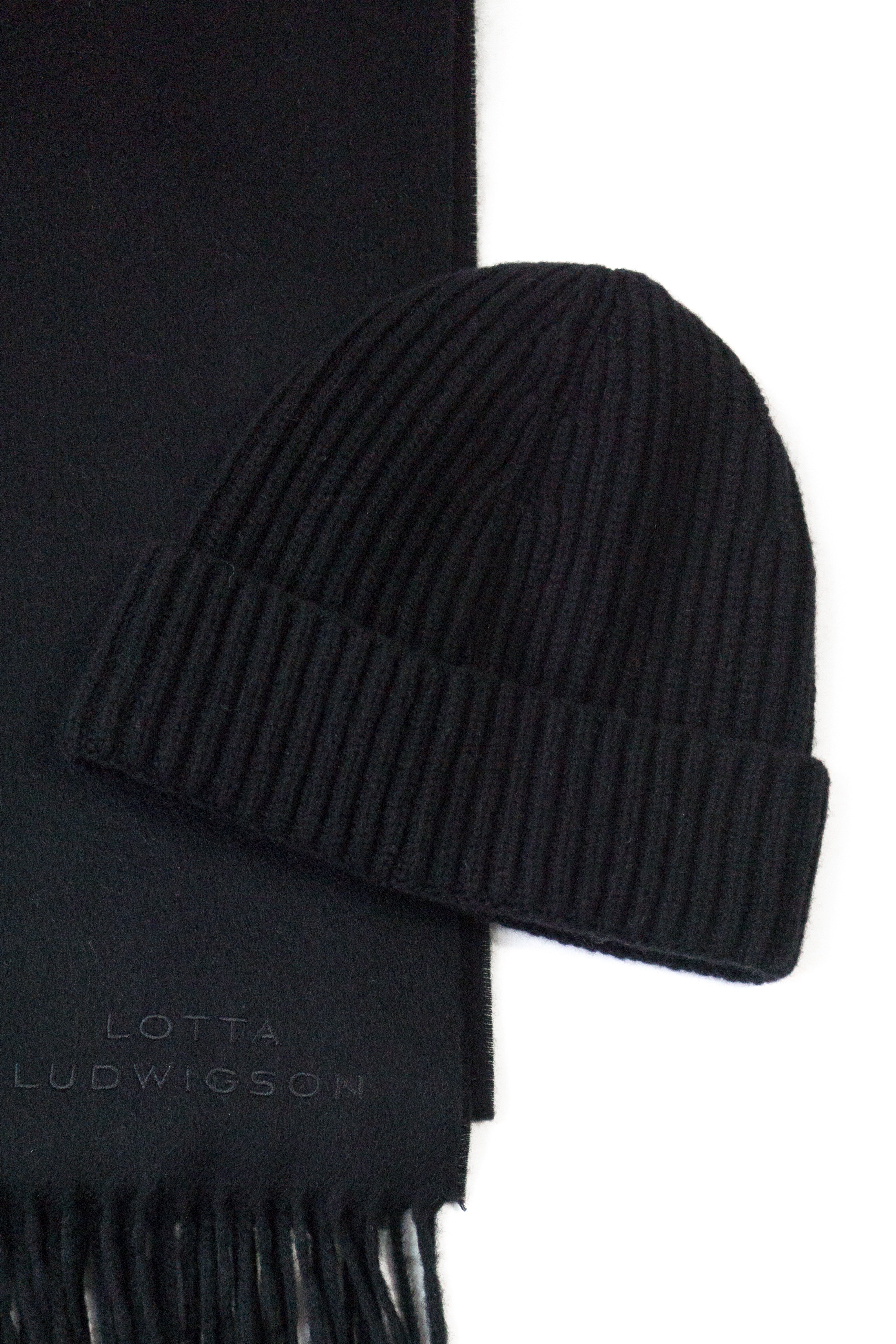 lotta-ludwigson-cashmere-beanie-ripp-m-tze-100-kaschmir image 6