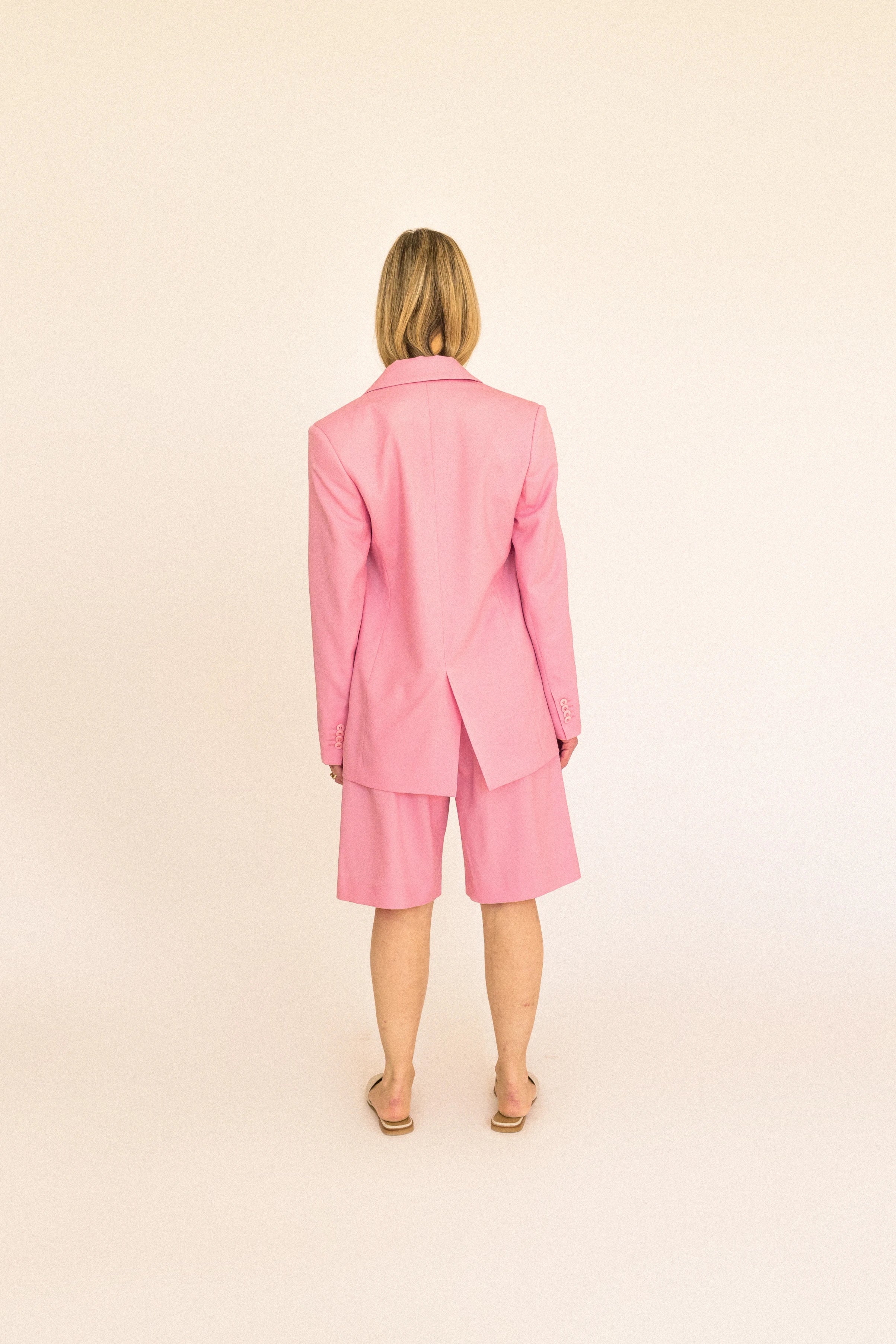 lotta-ludwigson-alva-shorts-candy-pink-high-waist-weitbein image 6