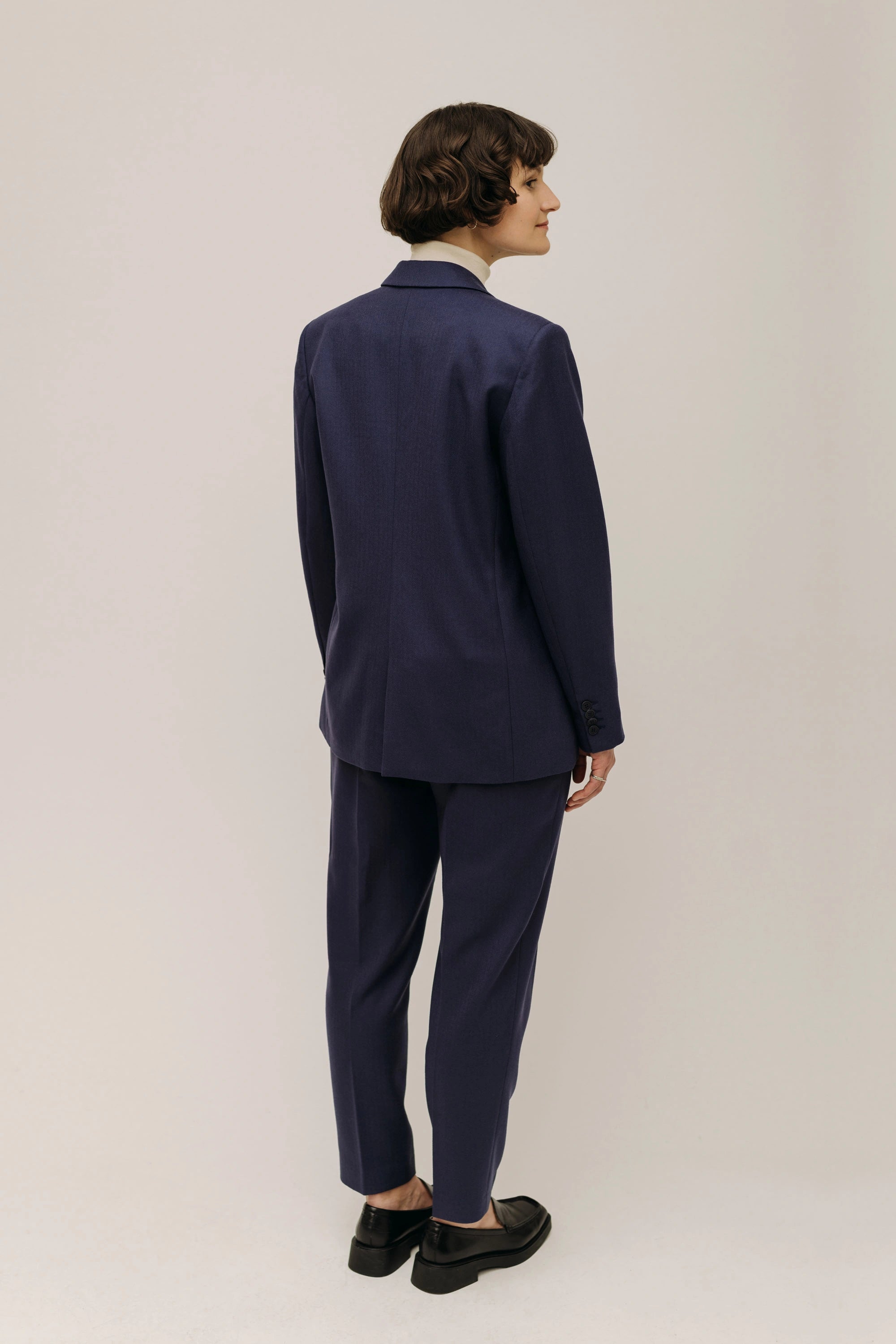 lotta-ludwigson-lotta-blazer-midnight-blue-herringbone image 4