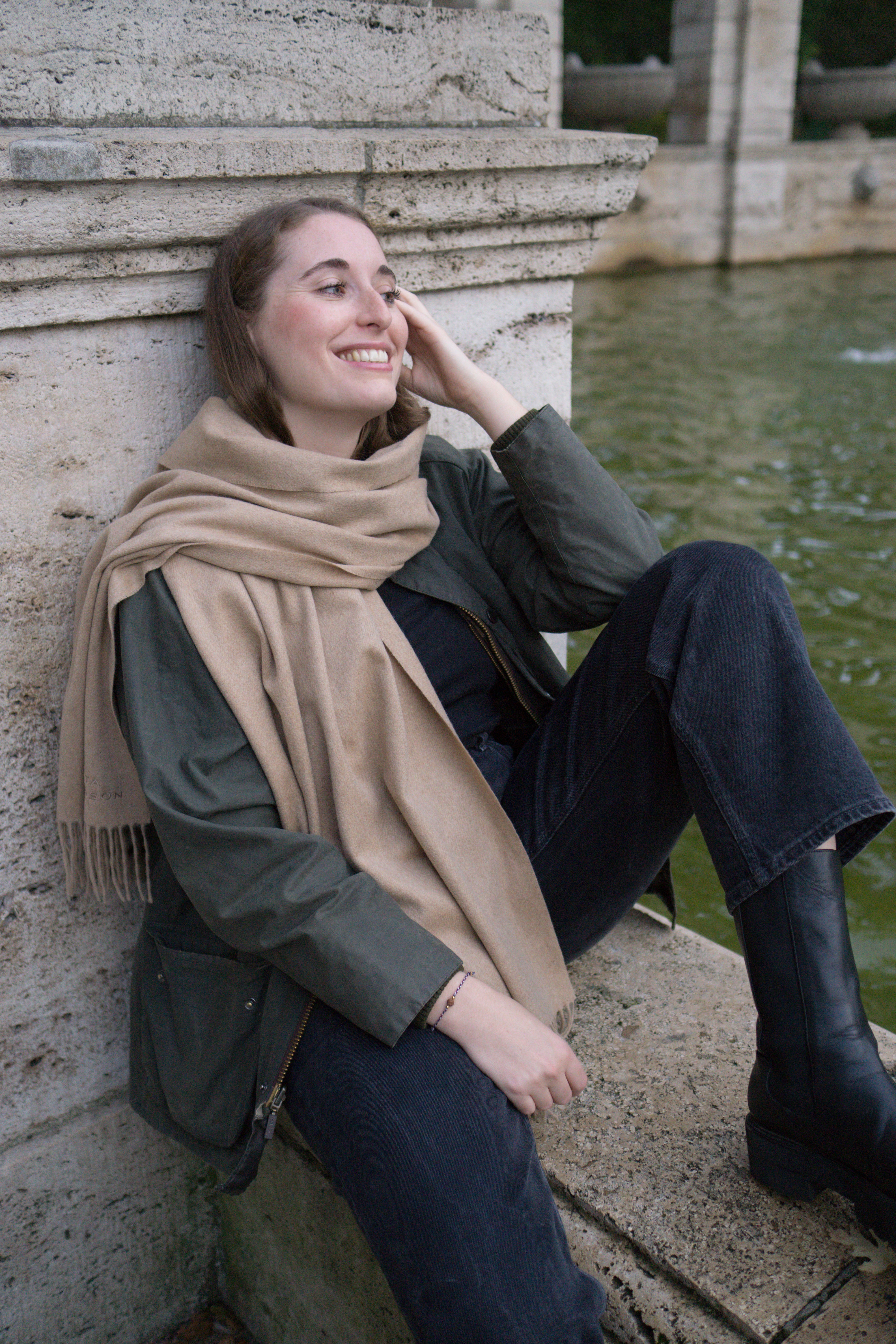 lotta-ludwigson-oversized-cashmere-scarf image 7