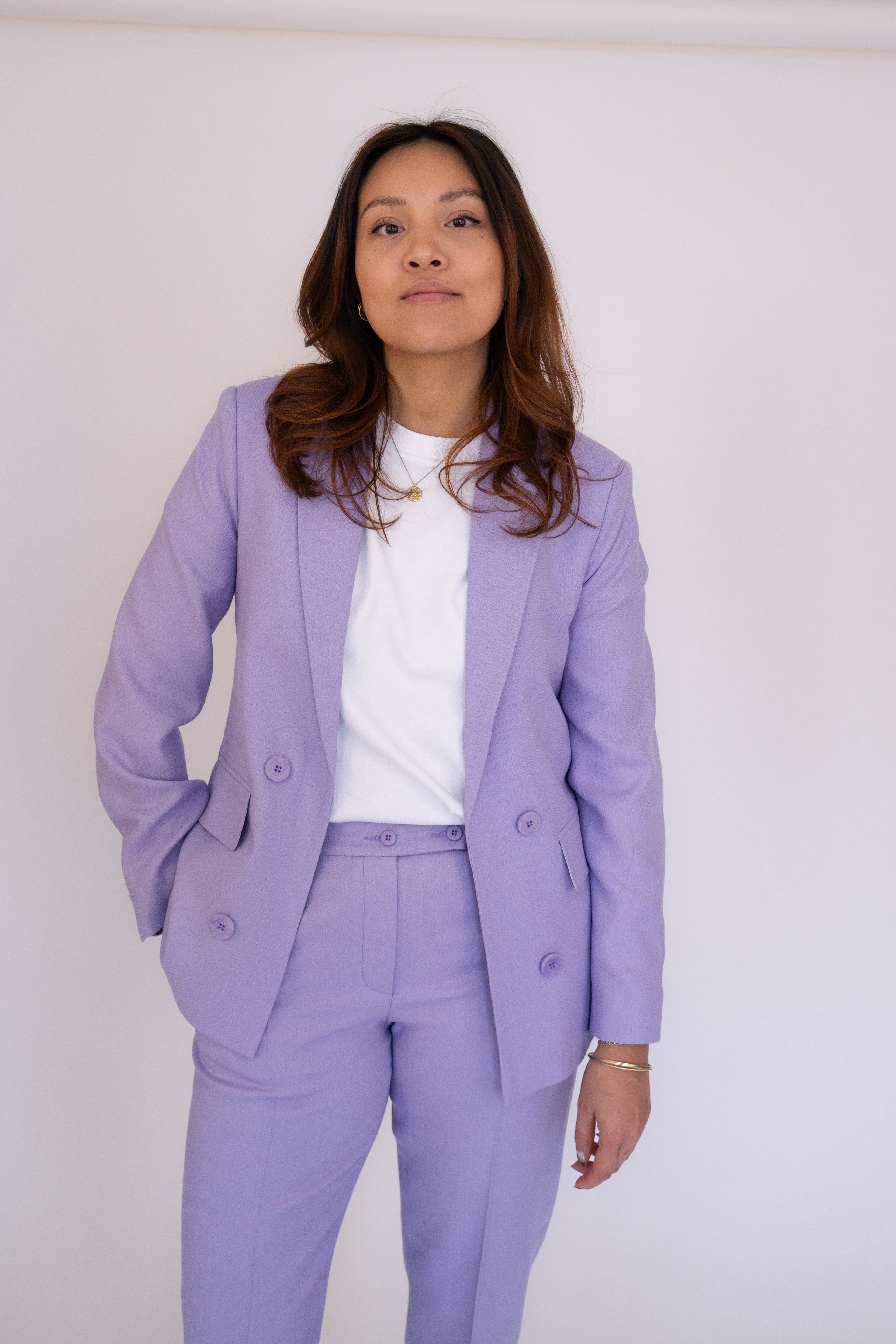 lotta-ludwigson-lotta-blazer-pastel-lavender-fischgrat-blazer image 3