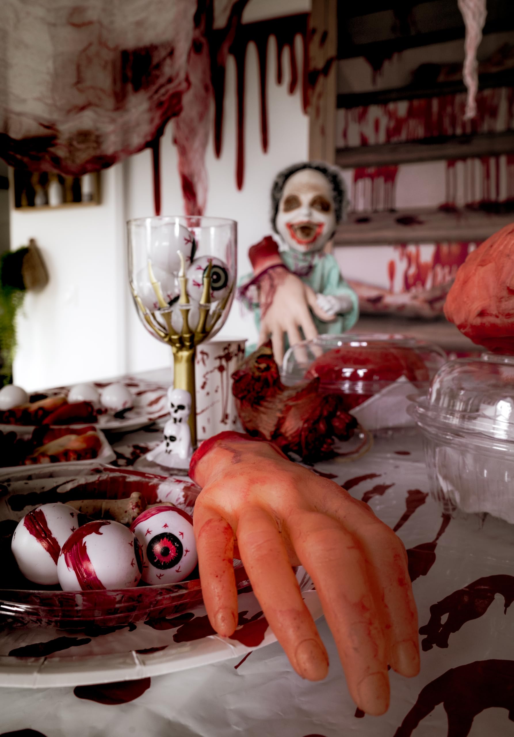 ptit-clown-abgetrennte-blutige-hand-latex-23-5-cm-halloween-deko image 2
