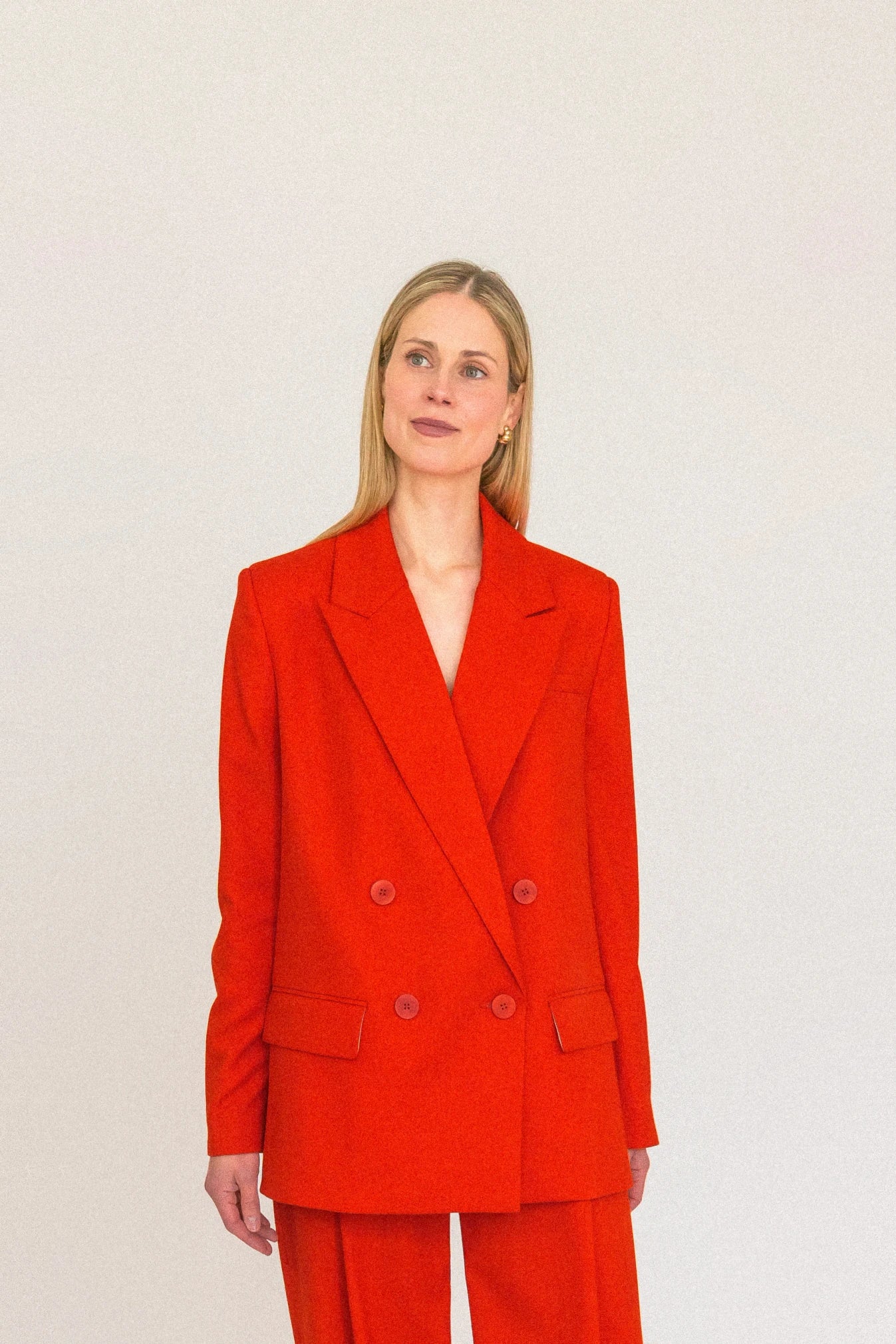 lotta-ludwigson-alva-blazer-tangerine-red image 2