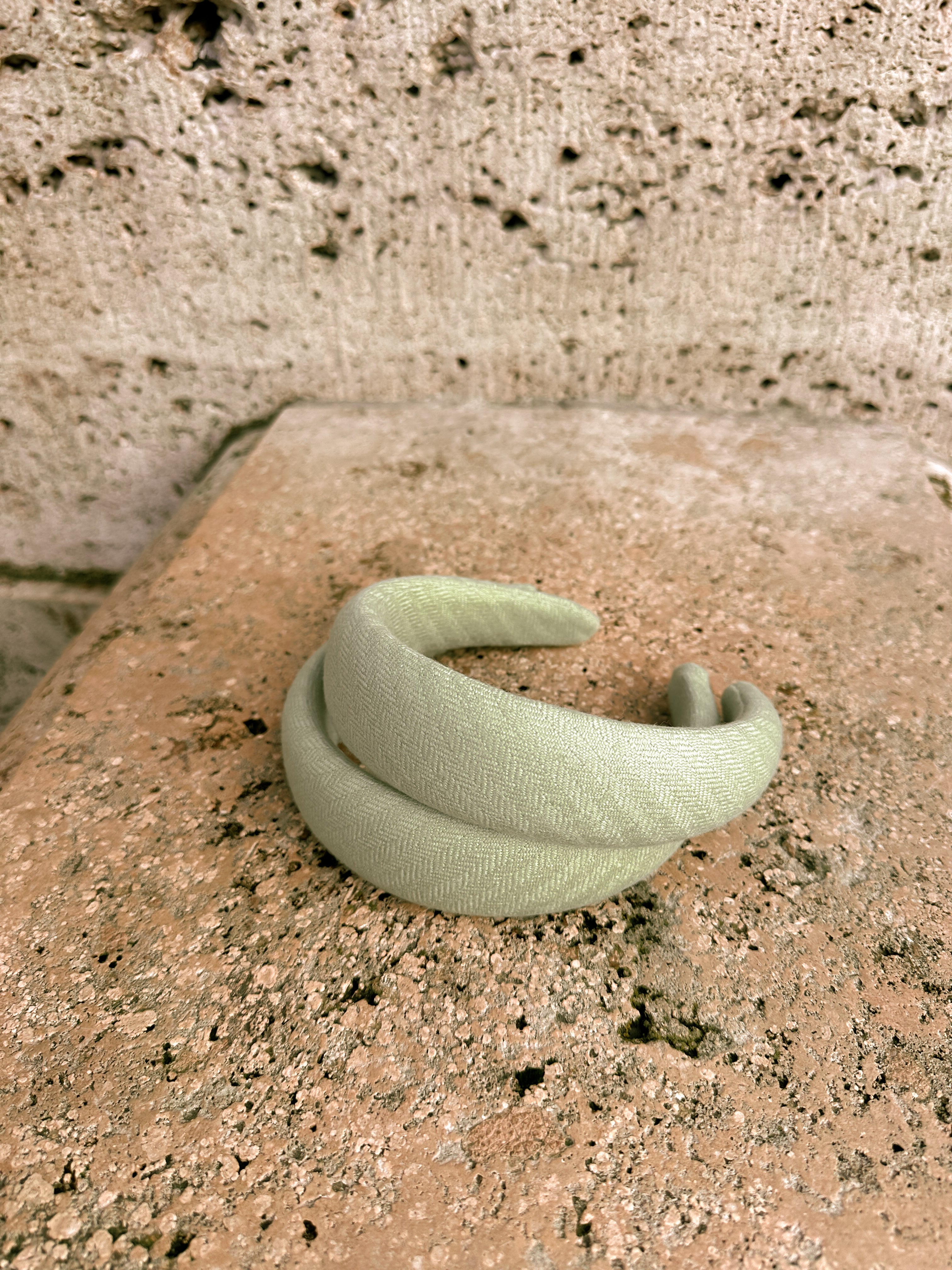 lotta-ludwigson-headband-sage-green image 4